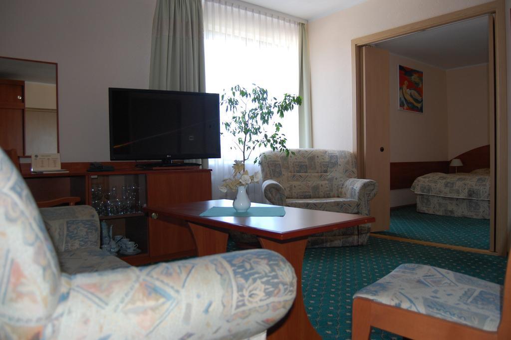 Hotel Wodnik Leba Exteriér fotografie